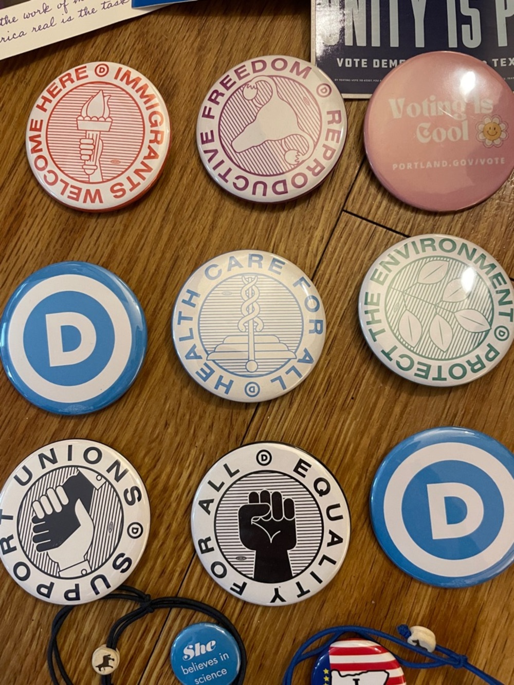 Vote Blue Buttons, Friendship Bracelets - Picture 5 of 5